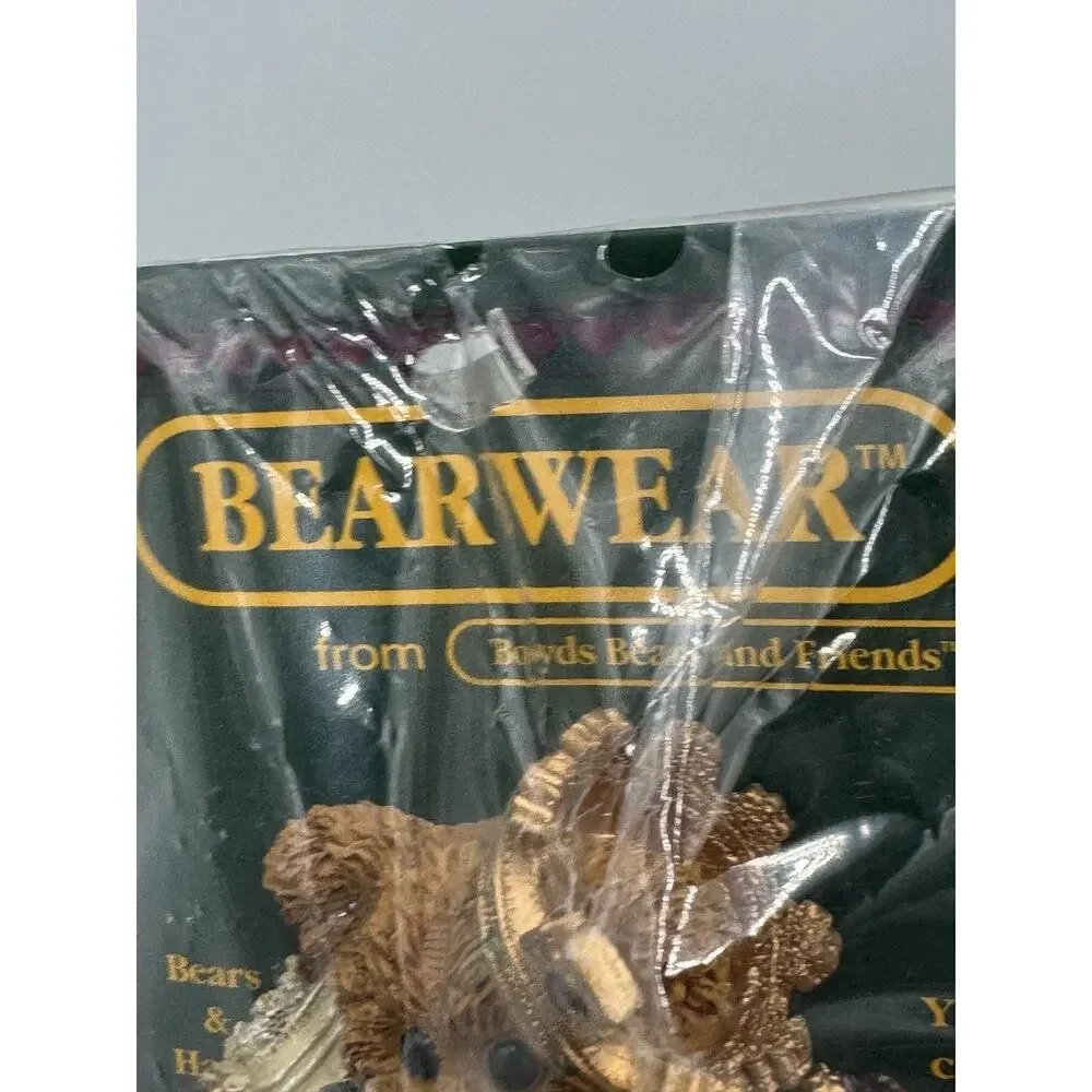 Vintage Boyds Bears BearWear Queen of the Universe Lapel Pin Brooch
